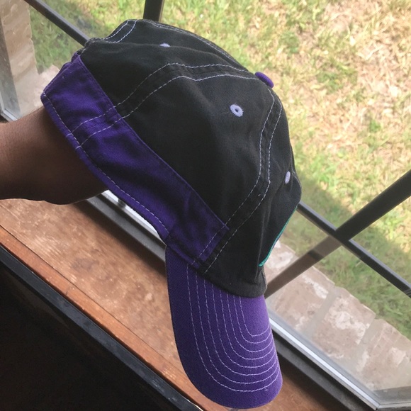 COPY - Nike snapback cap. - Picture 3 of 3